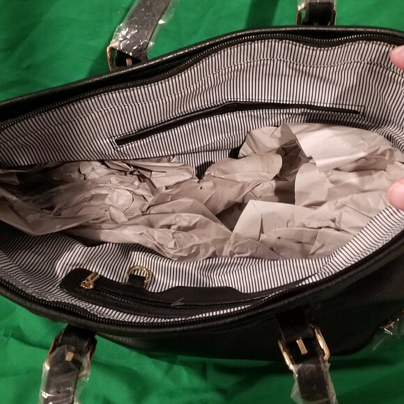 BNWT LE MEIL VEGAN LEATHER BASEBALL MOM BAG - Picture 4 of 5